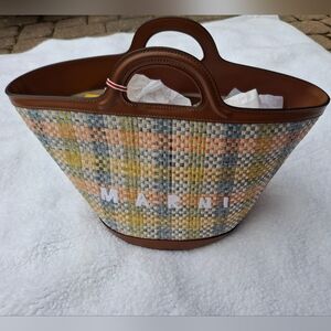 Marni NWT Tropicalia Multicolor Lemon Apricot Moca Woven Bag